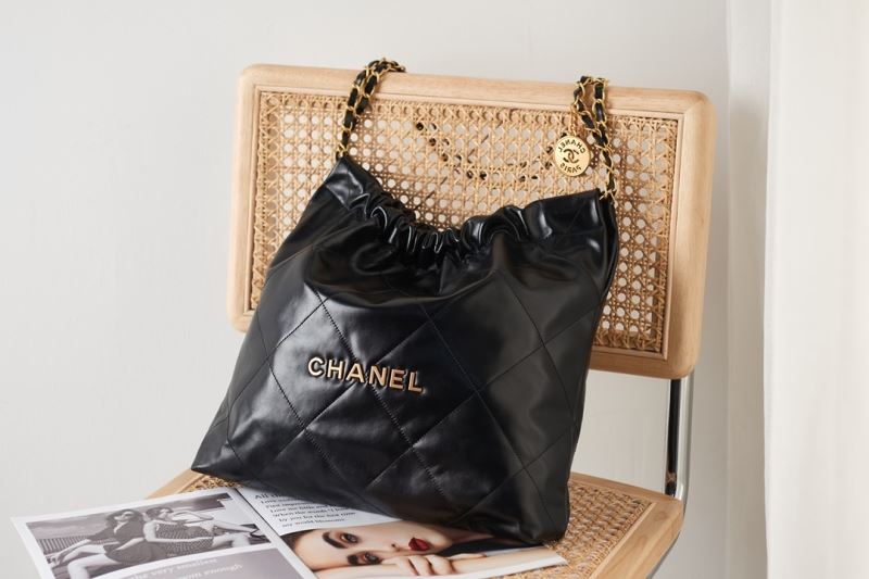 Chanel Shopping Bag